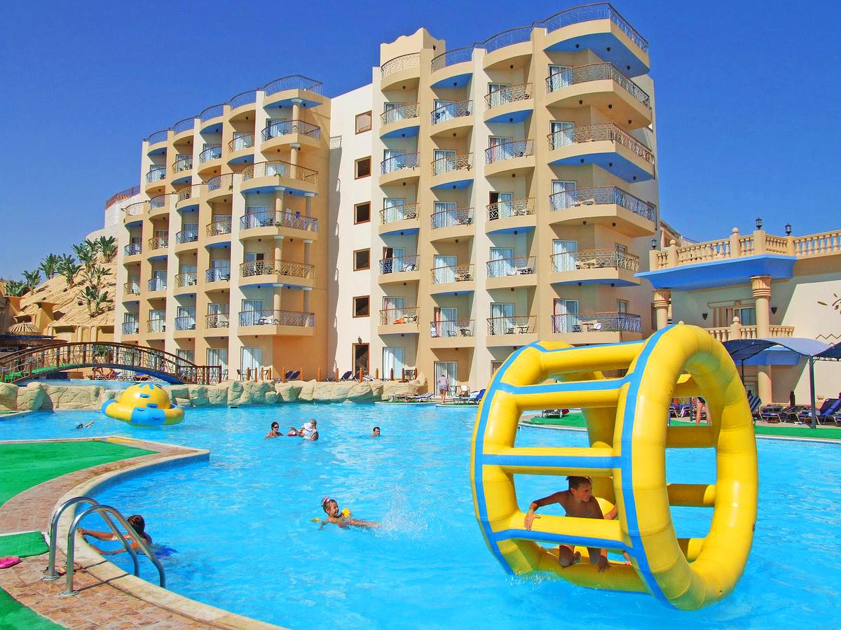 Sphinx Aqua Park Beach Resort - All Inclusive