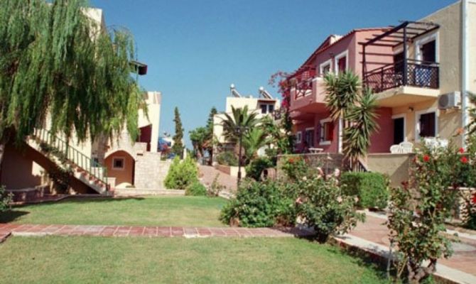 PORTO VILLAGE