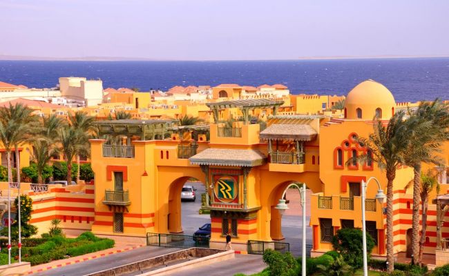 REHANA ROYAL BEACH RESORT AQUA PARK & SPA