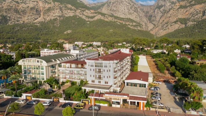 CLUB HOTEL BELPINAR
