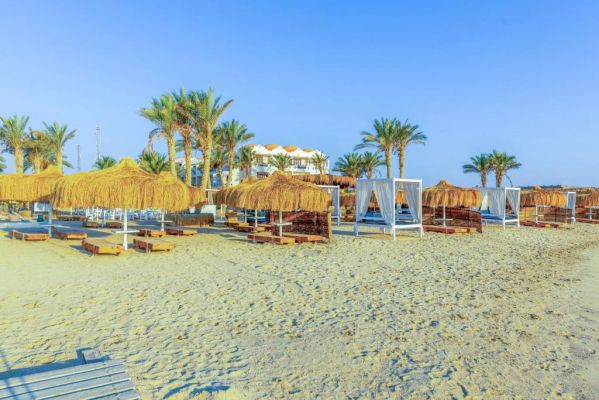 PROTELS BEACH CLUB & SPA