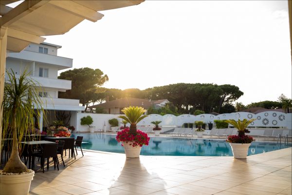 MERIDIANA HOTEL