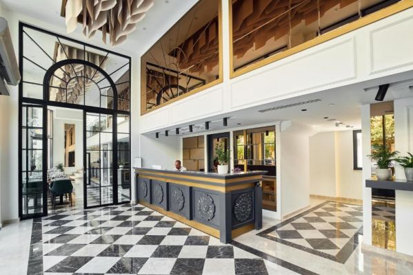 LE FLEUR BOUTIQUE HOTEL