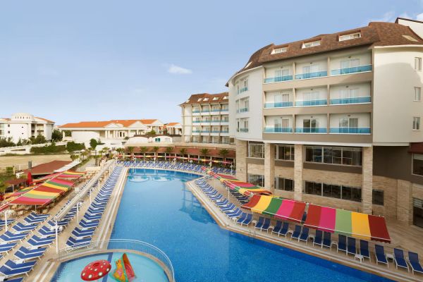 RAMADA RESORT BY WYNDHAM SIDE