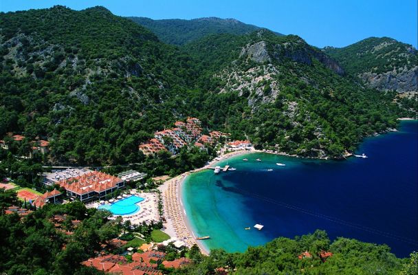 HILLSIDE BEACH CLUB HV